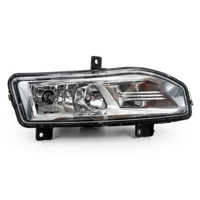 Faro antiniebla delantero izquierdo Sentra (B18): Año 2020–2025 Nissan Original